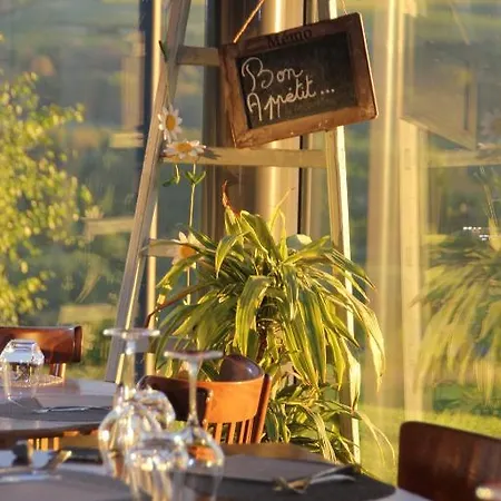 Du Moulin D'eaucourt Couette-café *