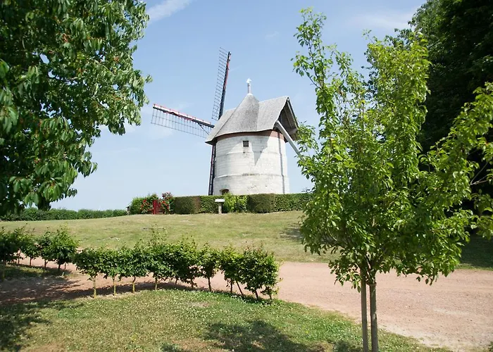 Du Moulin D'eaucourt Bed & Breakfast